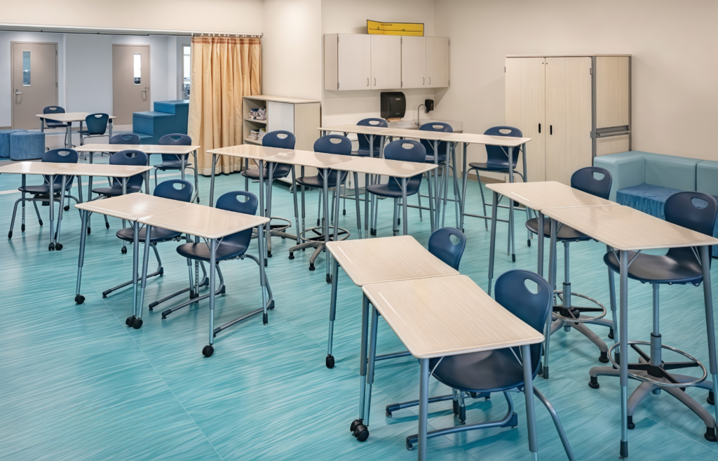 Hongye Furniture Group Co., Ltd | Top School Furniture Manufacturers in China 2026 Hongye Furniture Group Co., Ltd | Top School Furniture Manufacturers in China 2026微信图片_20250728142218