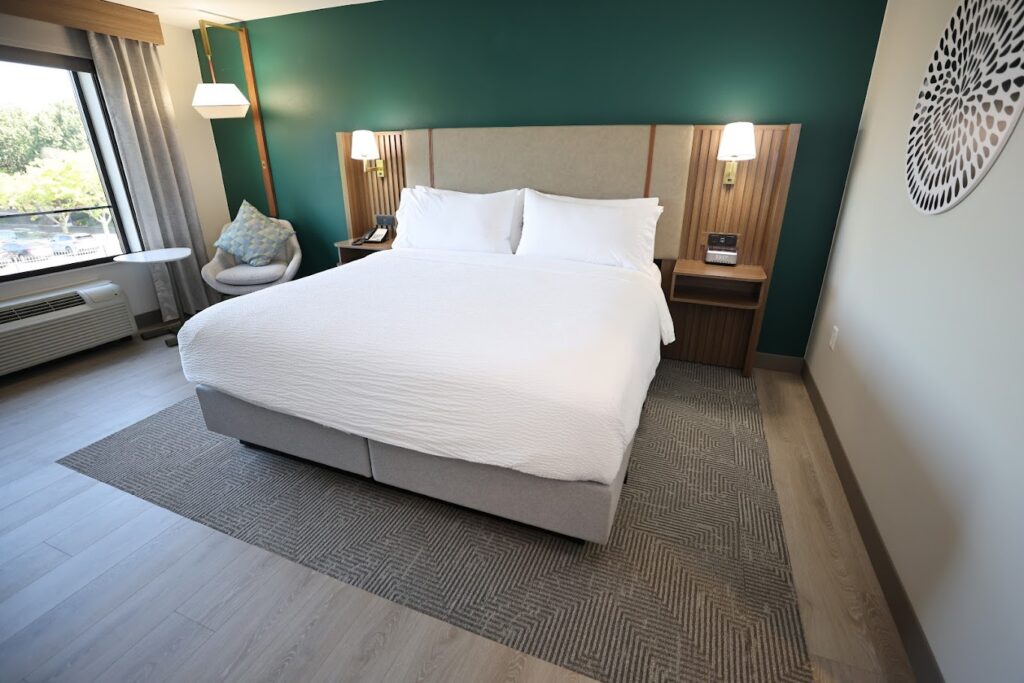 Hongye Furniture Group Co., Ltd | Choosing the Right Hotel Furniture Styles3C7A1104