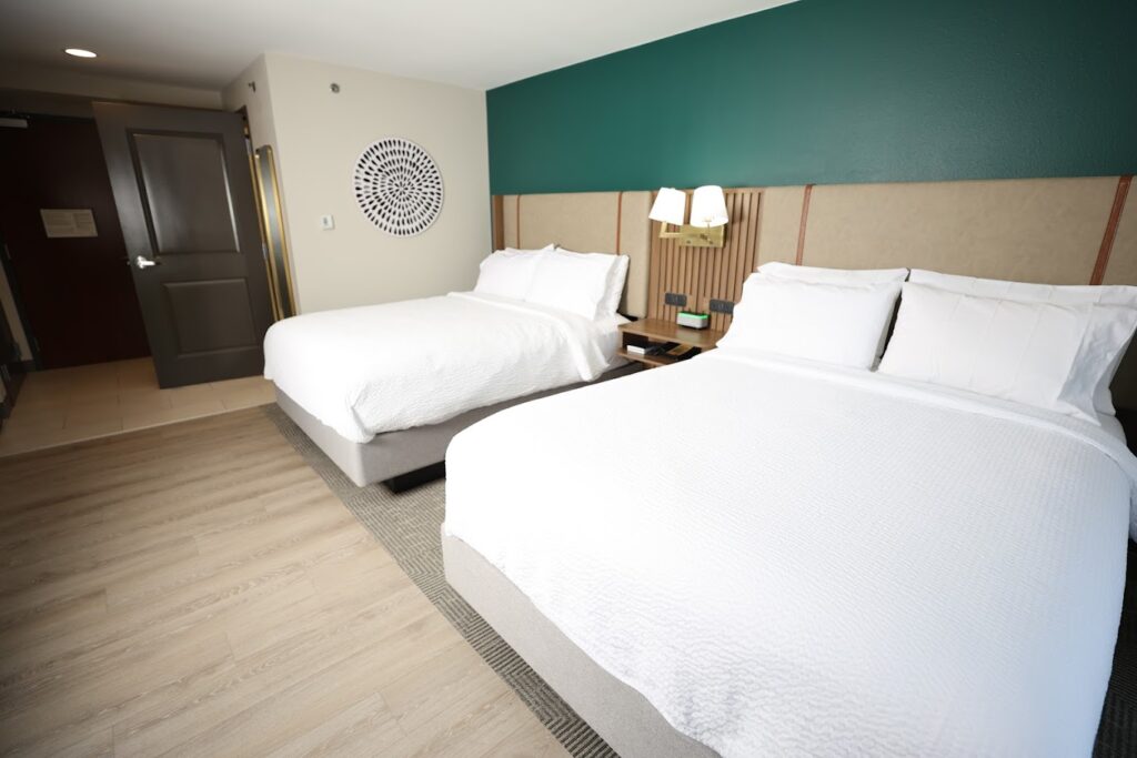 Hongye Furniture Group Co., Ltd | Why NeoCon 2026 Matters for Your Hospitality Project3C7A1269