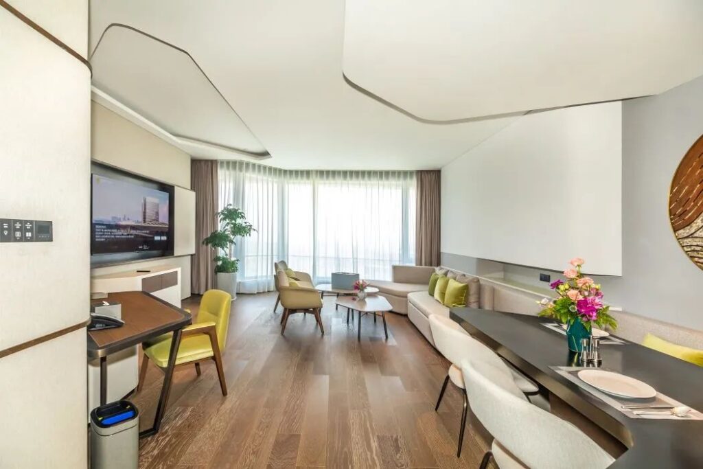 Hongye Furniture Group Co., Ltd | Affordable Hotel Bedroom Furniture Sets for Budget Hotels微信图片_20240613165909