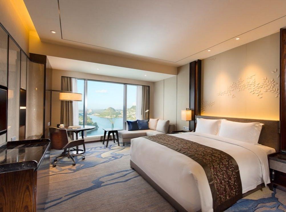 Hongye Furniture Group Co., Ltd | Hotel Room Furniture Layout: Space Planning for 5-Star Guest Experience6(1)(1)