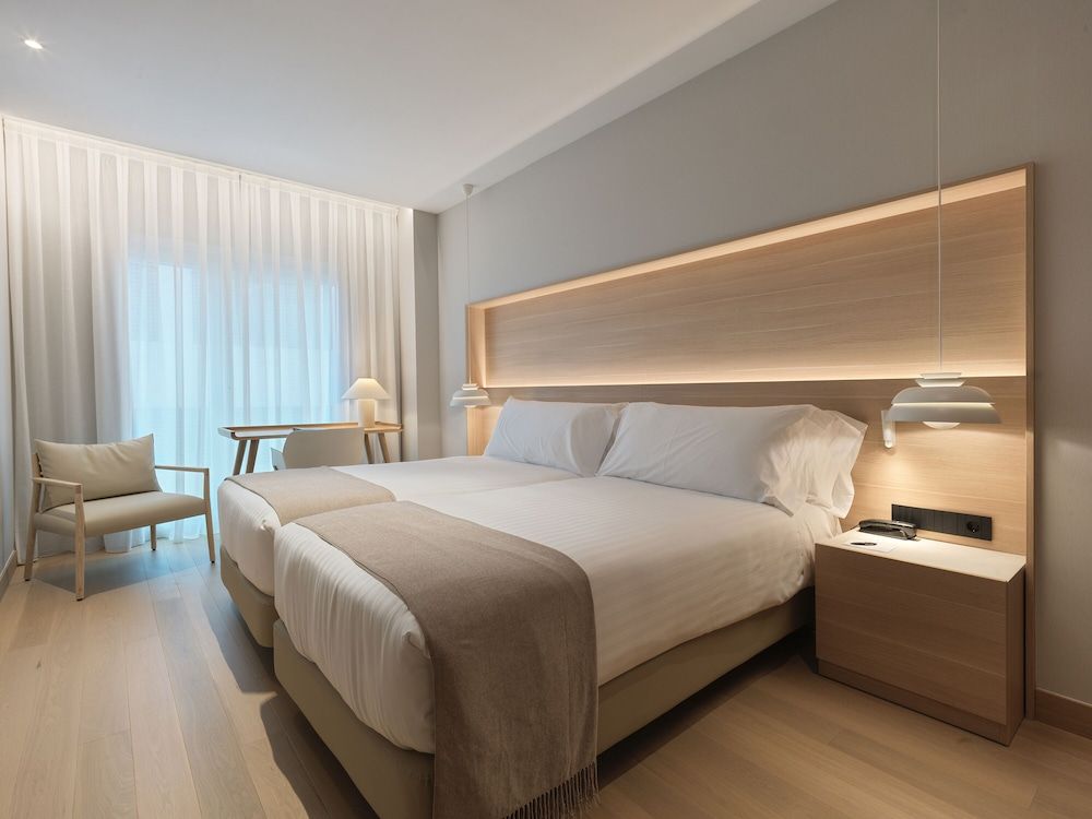 Hongye Furniture Group Co., Ltd | 2026 World Cup Hotel Renovation: FF&E Procurement Timeline & Cost Breakdown Hongye Furniture Group Co., Ltd | 2026 World Cup Hotel Renovation: FF&E Procurement Timeline & Cost Breakdown8