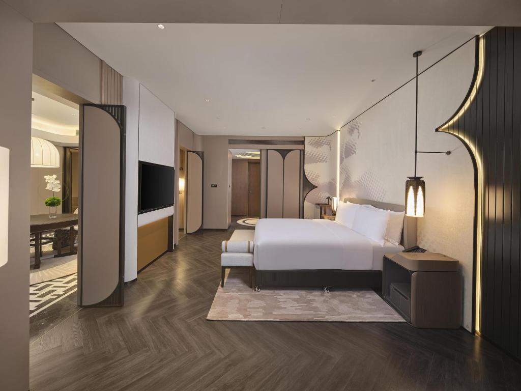 Hongye Furniture Group Co., Ltd | Commercial Furniture Warranty Guide: 5-Year Coverage for Hotels866784689