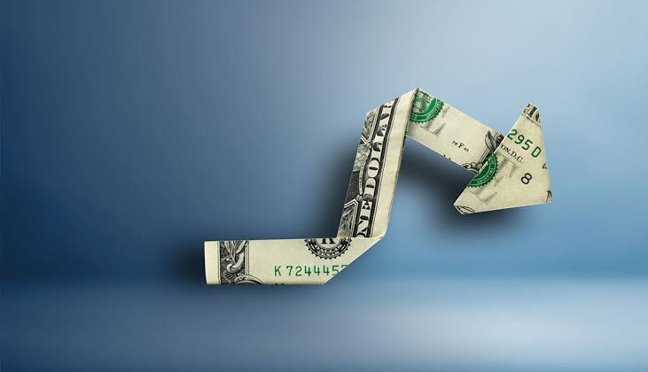 Hongye Furniture Group Co., Ltd | 5 FF&E Procurement Risks (And How Hongye Mitigates Them) | 2026 GuideCurrency & Tariff Exposure