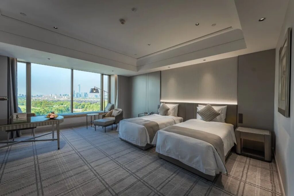 Hongye Furniture Group Co., Ltd | 5 FF&E Procurement Risks (And How Hongye Mitigates Them) | 2026 Guidedouble bed guest room