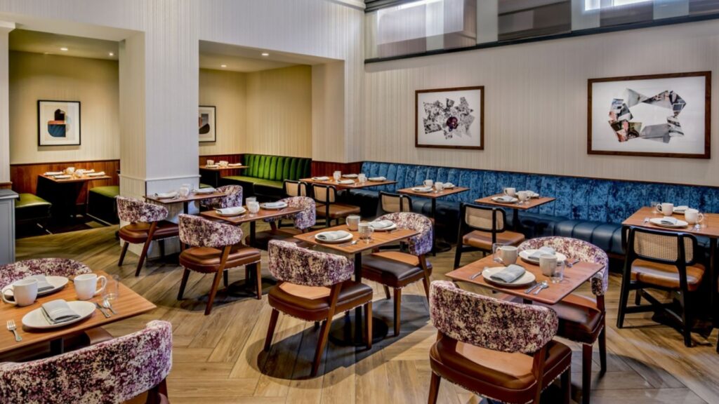 Hongye Furniture Group Co., Ltd | Melamine vs HPL vs Compact Laminate Table Tops: Which Survives Hotel Breakfast Rooms?hotel restaurant