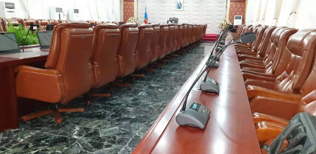 Hongye Furniture Group Co., Ltd | Government Furniture Procurement: GSA Specs, Domestic Preference and Compliance鸿业刚果金总统府同声传译系统家具11