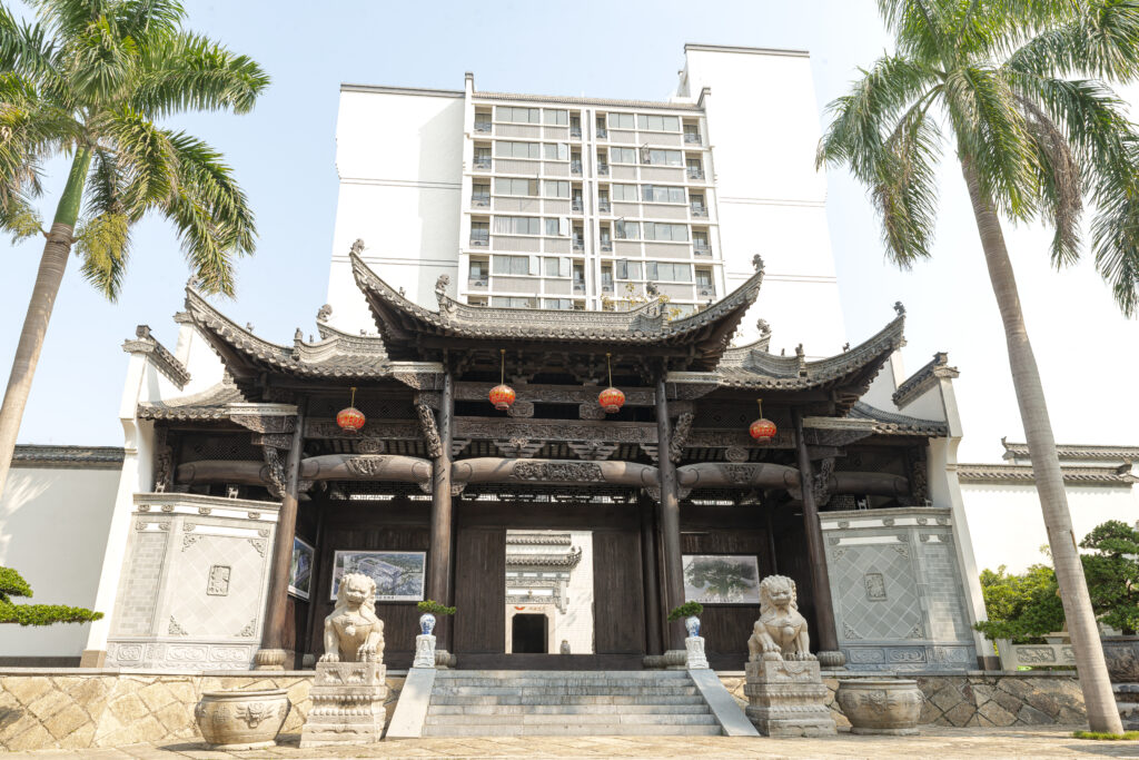 Hongye Furniture Group Co., Ltd | Hotel Furniture Sourcing at Canton Fair 2026: A Phase 2 Supplier Screening Guide Hongye Furniture Group Co., Ltd | Hotel Furniture Sourcing at Canton Fair 2026: A Phase 2 Supplier Screening Guide_DSC2784++