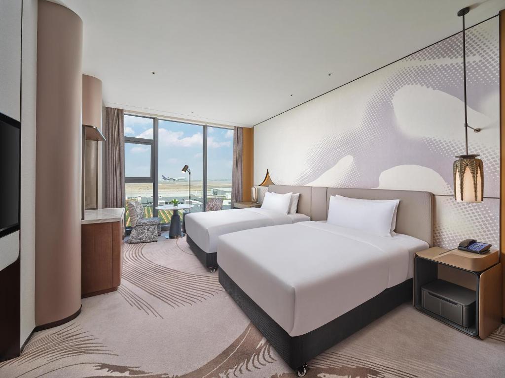 Hongye Furniture Group Co., Ltd | Canton Fair Autumn 2026: Dates, Phases and Which One Furniture Buyers Should Attendhotel twin bedroom (3)